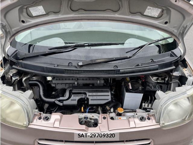 Daihatsu TANTO 2011-07 7458312-9