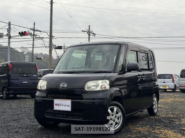 Daihatsu TANTO 2010-08 7458304-0