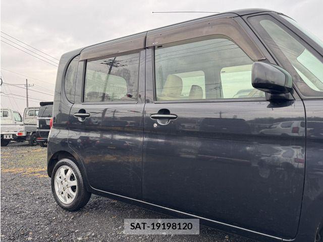 Daihatsu TANTO 2010-08 7458304-9