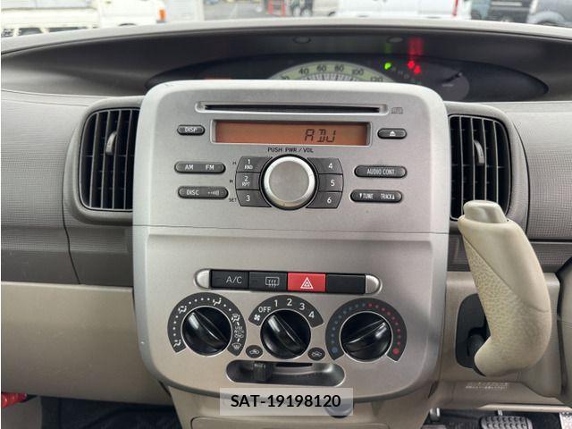 Daihatsu TANTO 2010-08 7458304-16