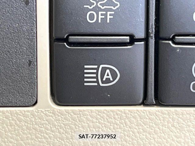 Daihatsu TANTO 2018-12 7458284-4