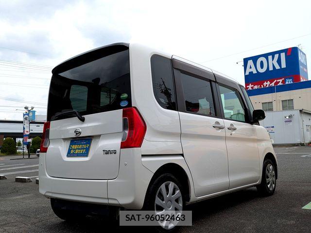 Daihatsu TANTO 2017-05 7458293-14