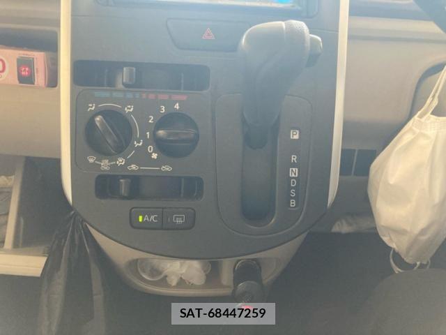 Daihatsu TANTO 2015-01 7458317-17