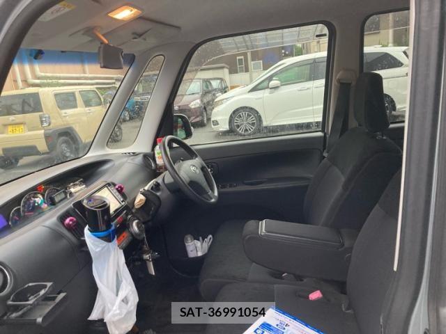 Daihatsu TANTO 2013-06 7458300-11