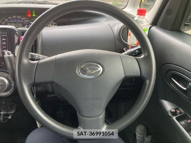 Daihatsu TANTO 2013-06 7458300-18