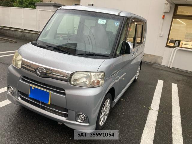 Daihatsu TANTO 2013-06 7458300-2