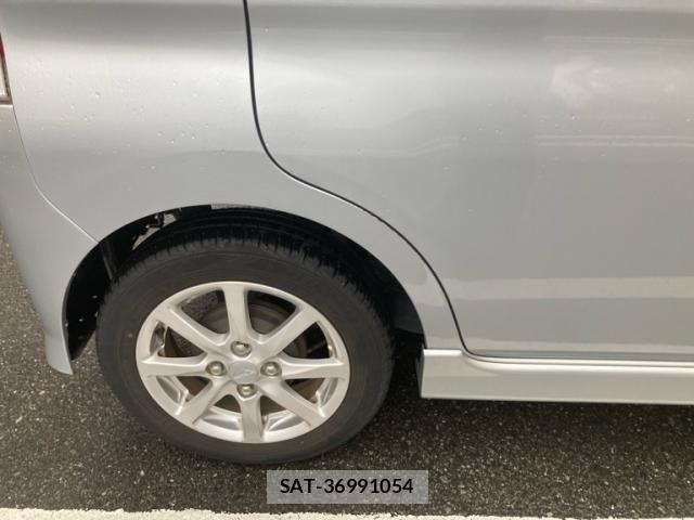 Daihatsu TANTO 2013-06 7458300-6