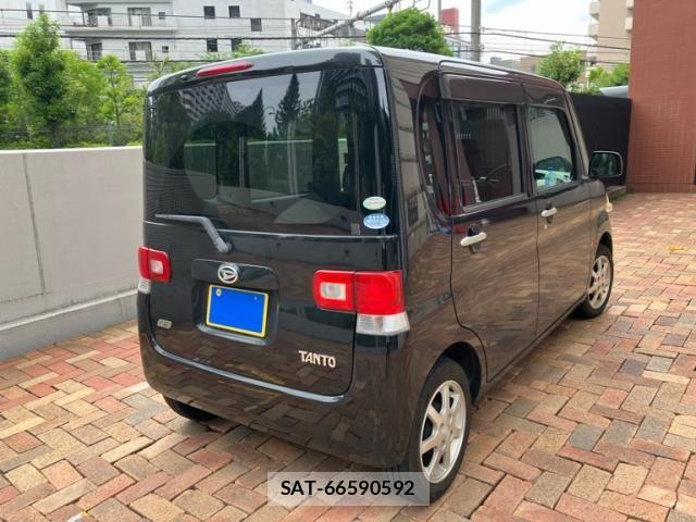 Daihatsu TANTO 2012-02 7458314-2