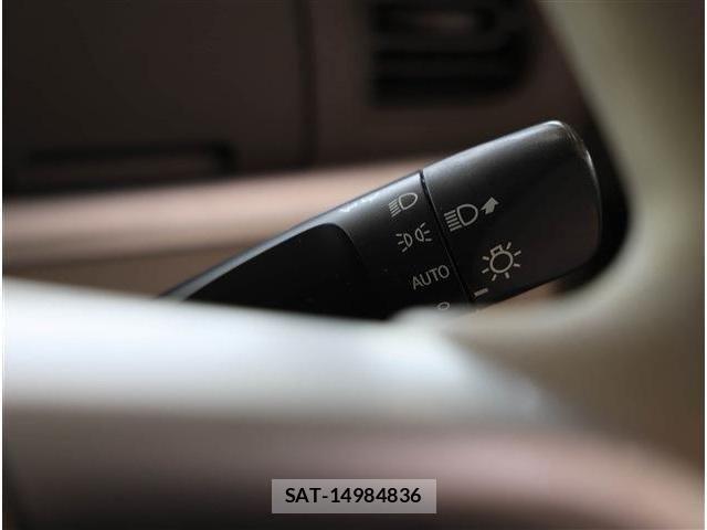 Daihatsu TANTO 2017-03 7458297-25