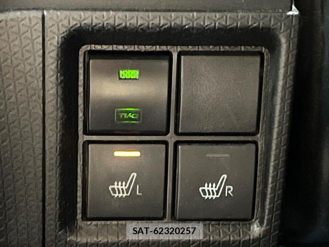 Daihatsu TANTO 2020-09 7458283-6