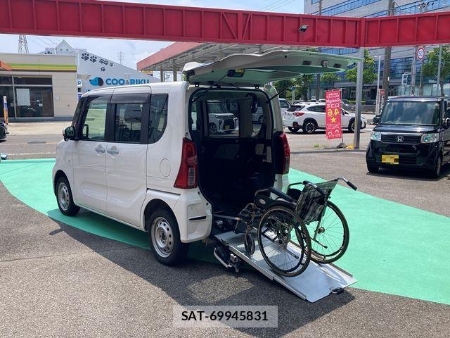 Daihatsu TANTO 2021-04 7458280-2