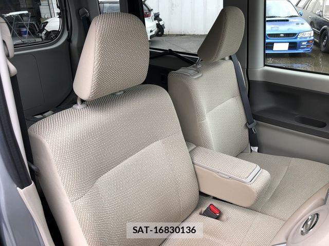 Daihatsu TANTO 2014-01 7458301-11