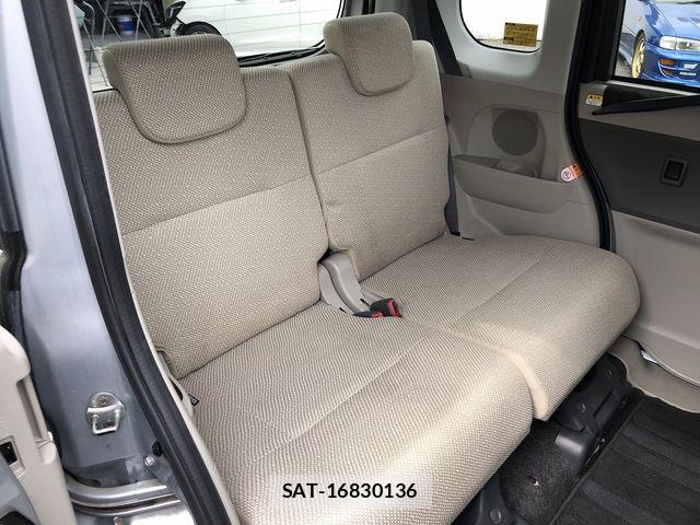 Daihatsu TANTO 2014-01 7458301-13