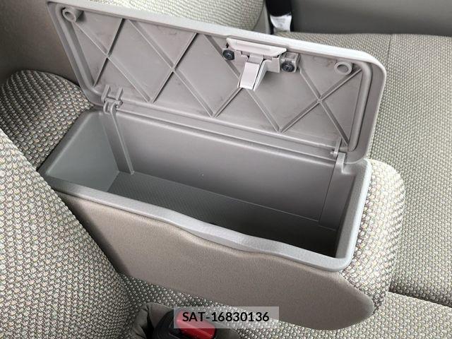 Daihatsu TANTO 2014-01 7458301-25