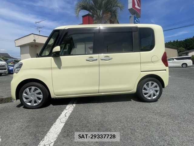 Daihatsu TANTO 2015-03 7458287-12