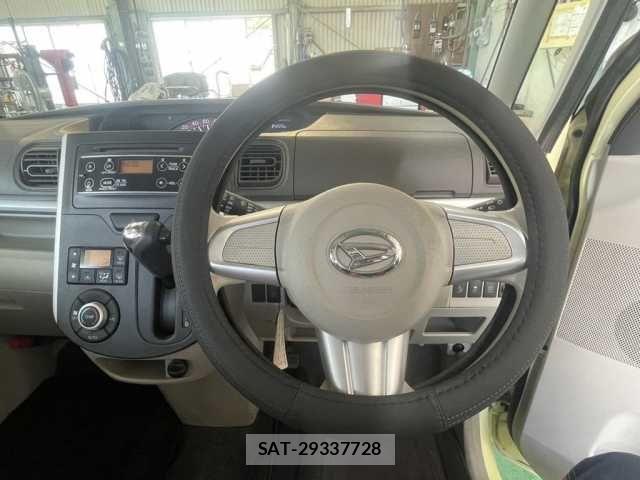 Daihatsu TANTO 2015-03 7458287-13
