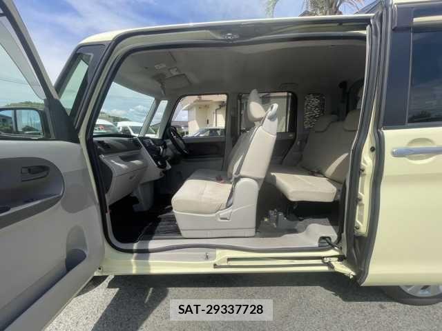 Daihatsu TANTO 2015-03 7458287-17
