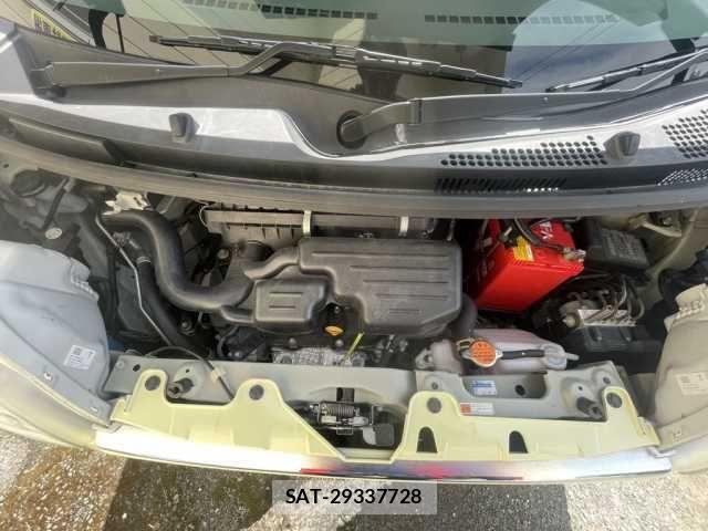 Daihatsu TANTO 2015-03 7458287-19