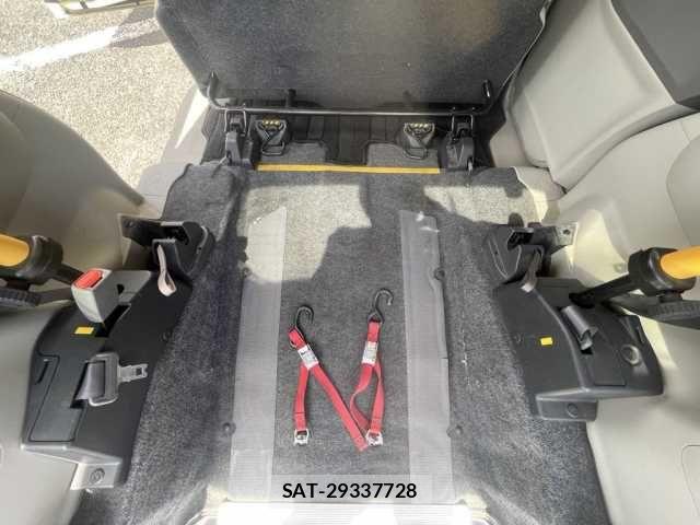 Daihatsu TANTO 2015-03 7458287-2