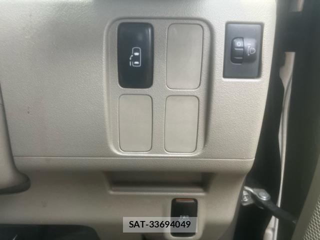 Daihatsu TANTO 2010-03 7458320-10