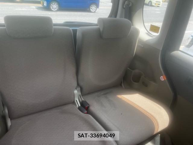 Daihatsu TANTO 2010-03 7458320-6