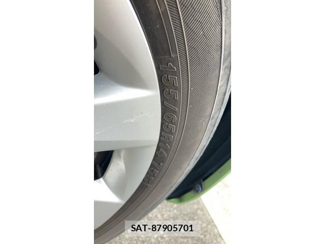 Daihatsu TANTO 2011-07 7458323-8