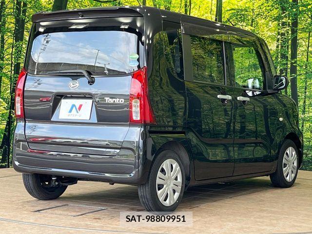 Daihatsu TANTO 2020-11 7503178-16