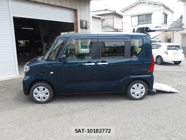Daihatsu TANTO 2021-09 7510224-5