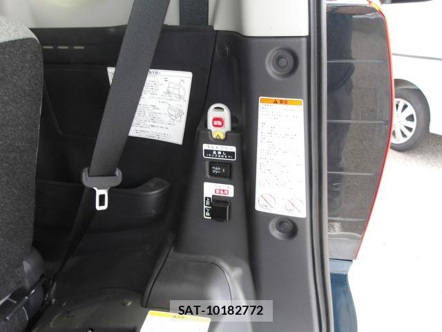 Daihatsu TANTO 2021-09 7510224-6