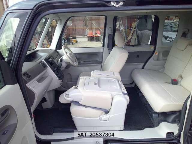 Daihatsu TANTO 2015-11 7503191-16
