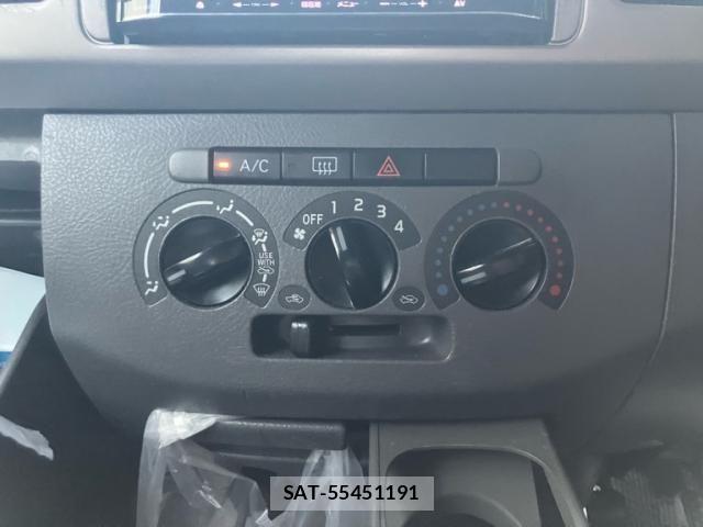 Daihatsu TANTO 2007-04 7562971-14