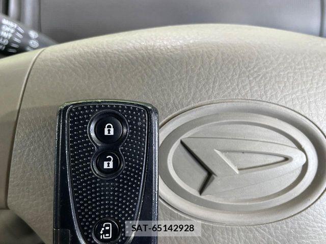 Daihatsu TANTO 2011-09 7562967-3