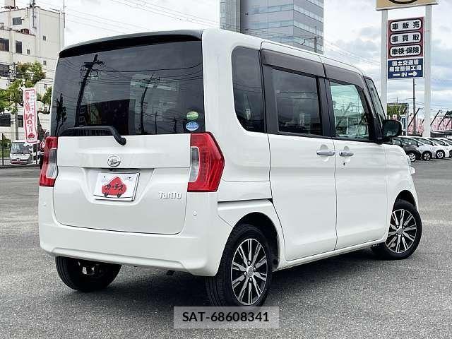 Daihatsu TANTO 2019-06 7620686-2