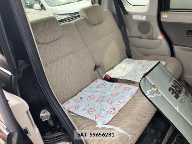 Daihatsu TANTO 2015-11 7620719-12