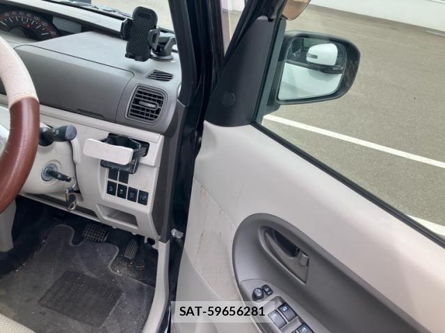 Daihatsu TANTO 2015-11 7620719-13