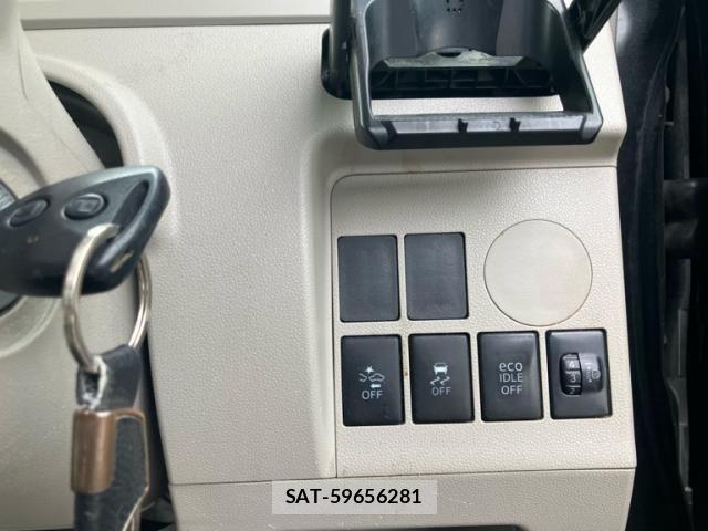 Daihatsu TANTO 2015-11 7620719-16