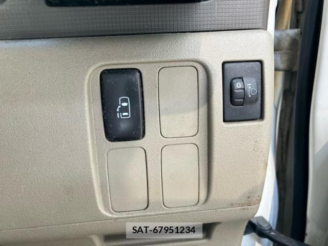 Daihatsu TANTO 2008-06 7620722-10