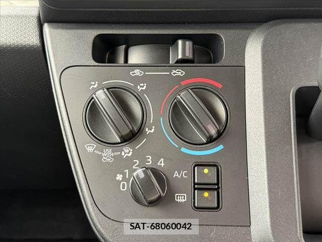 Daihatsu TANTO 2021-05 7620698-3