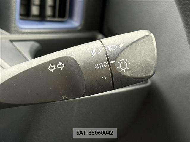 Daihatsu TANTO 2021-05 7620698-5