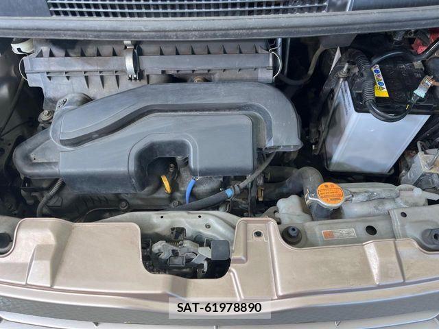 Daihatsu TANTO 2009-06 7620714-17