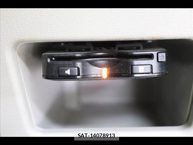 Daihatsu TANTO 2015-03 7620704-3