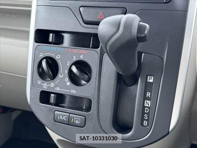 Daihatsu TANTO 2015-05 7620708-5
