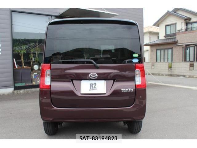 Daihatsu TANTO 2018-08 7620699-8