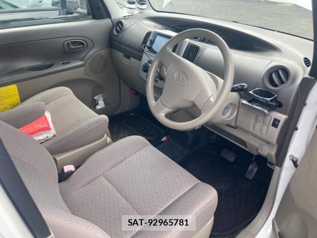 Daihatsu TANTO 2011-01 7620713-9