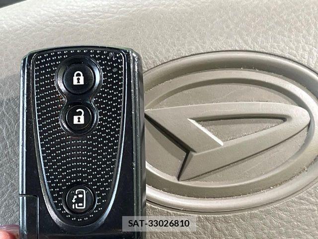 Daihatsu TANTO 2012-07 7620715-4