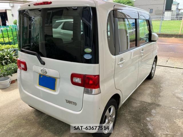 Daihatsu TANTO 2009-02 7620725-6