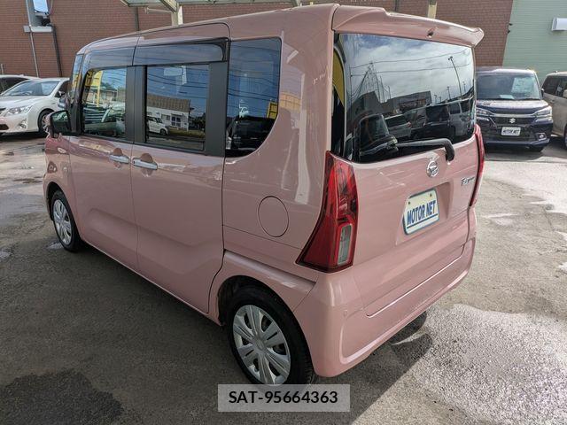 Daihatsu TANTO 2019-07 7620701-18