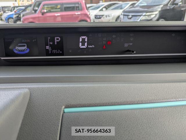 Daihatsu TANTO 2019-07 7620701-27
