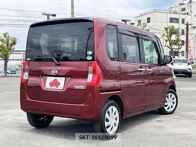 Daihatsu TANTO 2018-08 7620685-2
