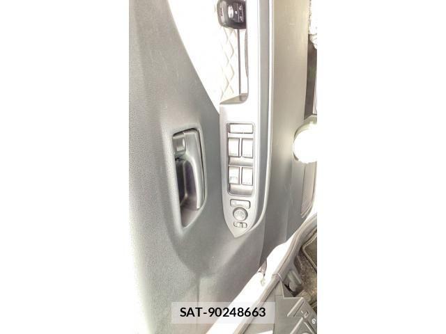Daihatsu TANTO 2021-08 7620690-12
